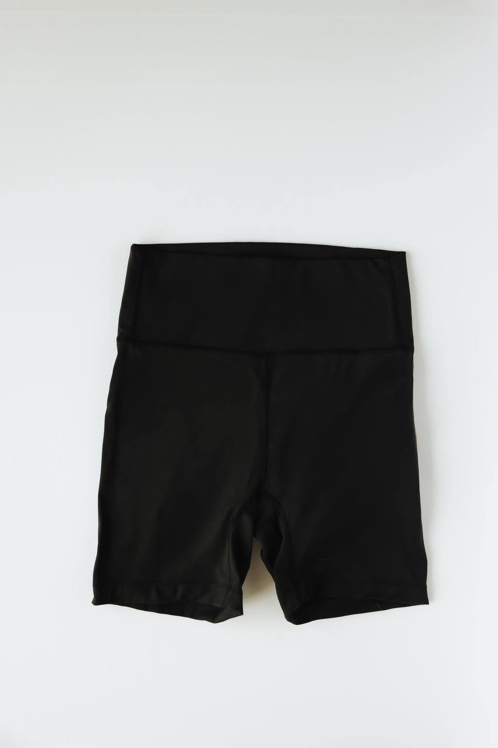 The Embodie Renew Short